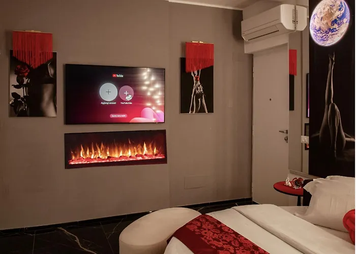 Tacco 12 Luxury Romantic 3 Min Metro Apartment Rome