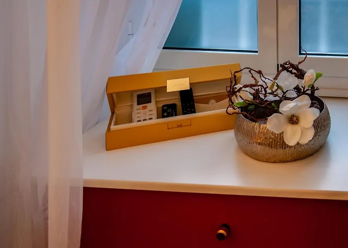 Tacco 12 Luxury Romantic 3 Min Metro Apartment